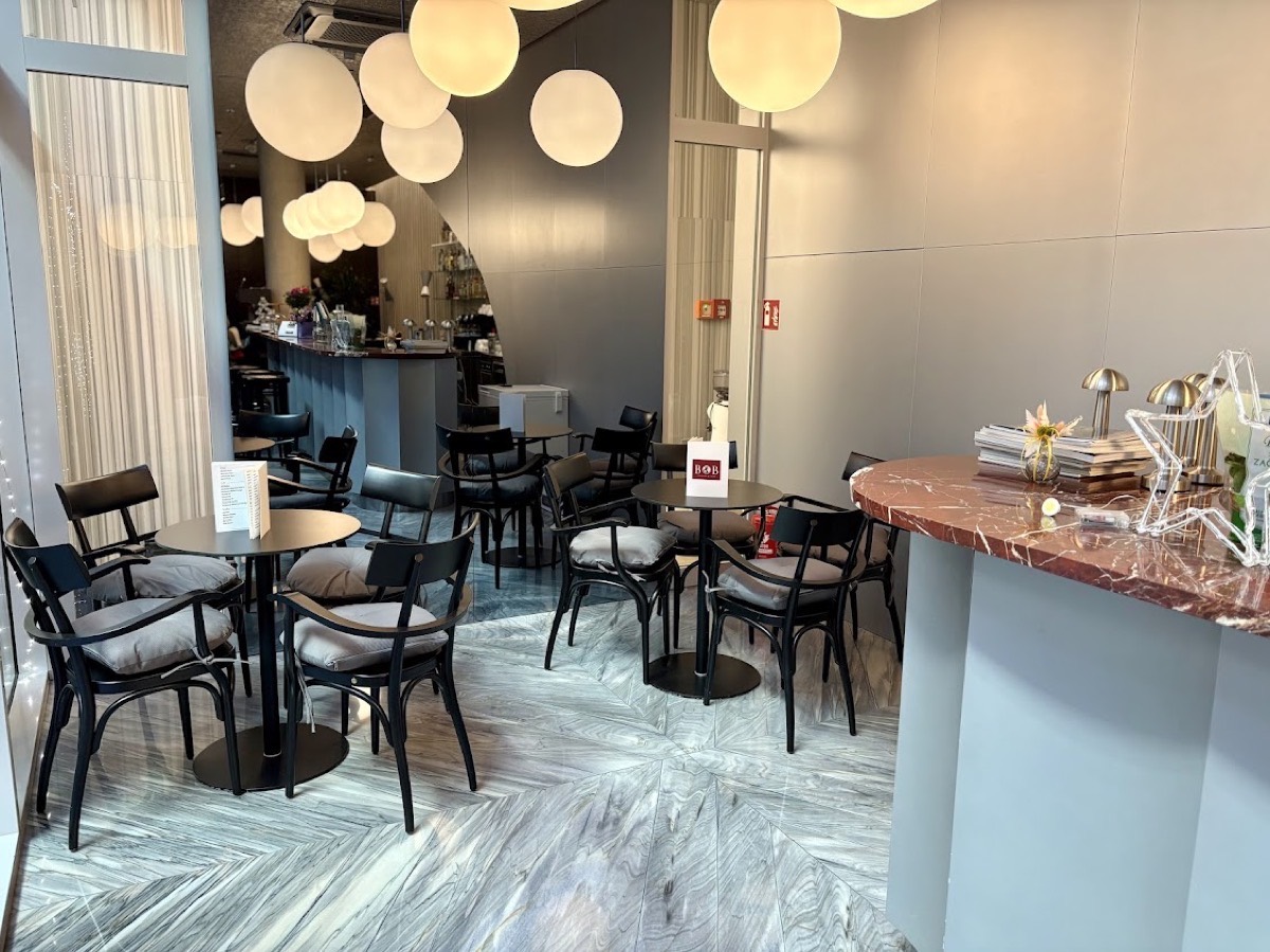 Signature drink at Bob Cafe & Cocktails